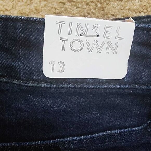 Tinsel Town Denim Stretch Skirt -Q - Picture 3 of 3